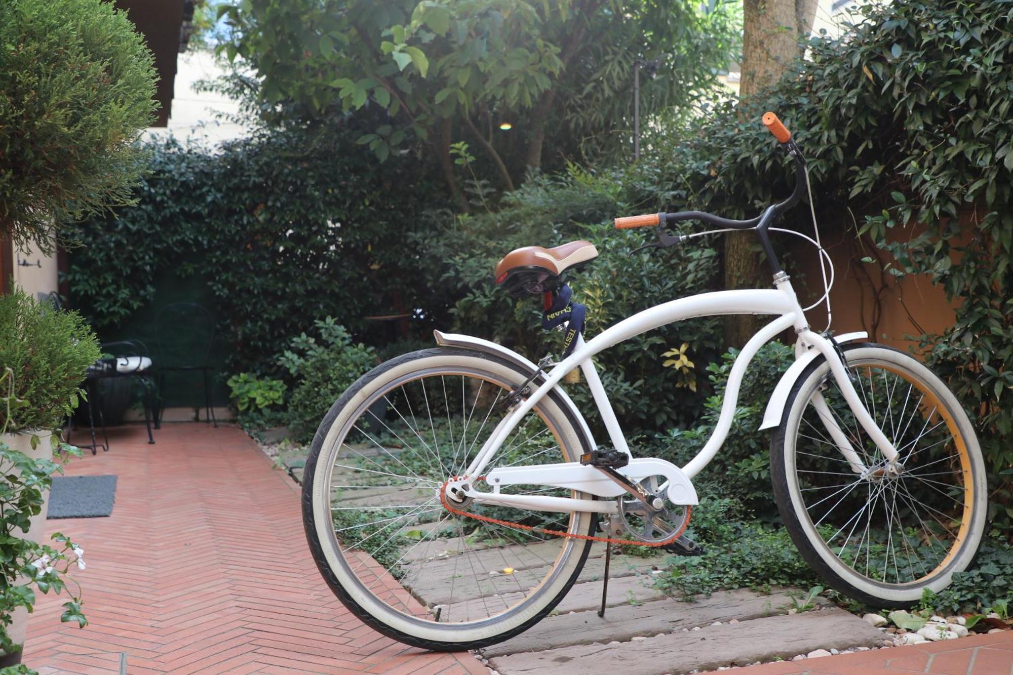 Paradiso24 Forli Ngoại thất bức ảnh